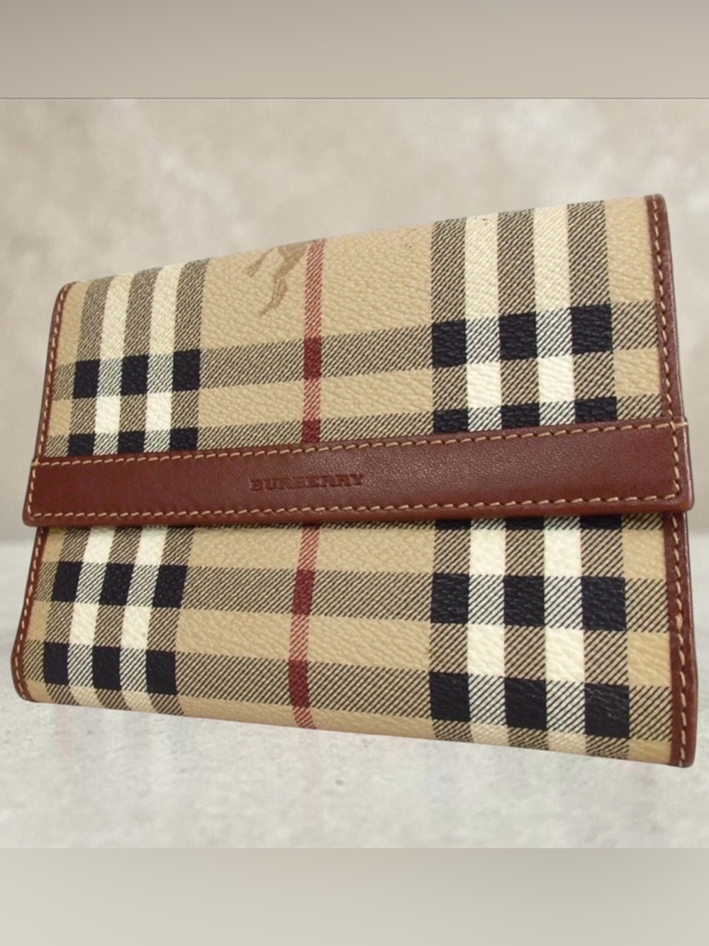 Burberry Nova Check Bifold Wallet 😍❤️ - Picture 12 of 16